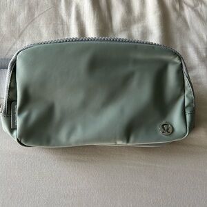 Silver Drop Lululemon Belt Bag